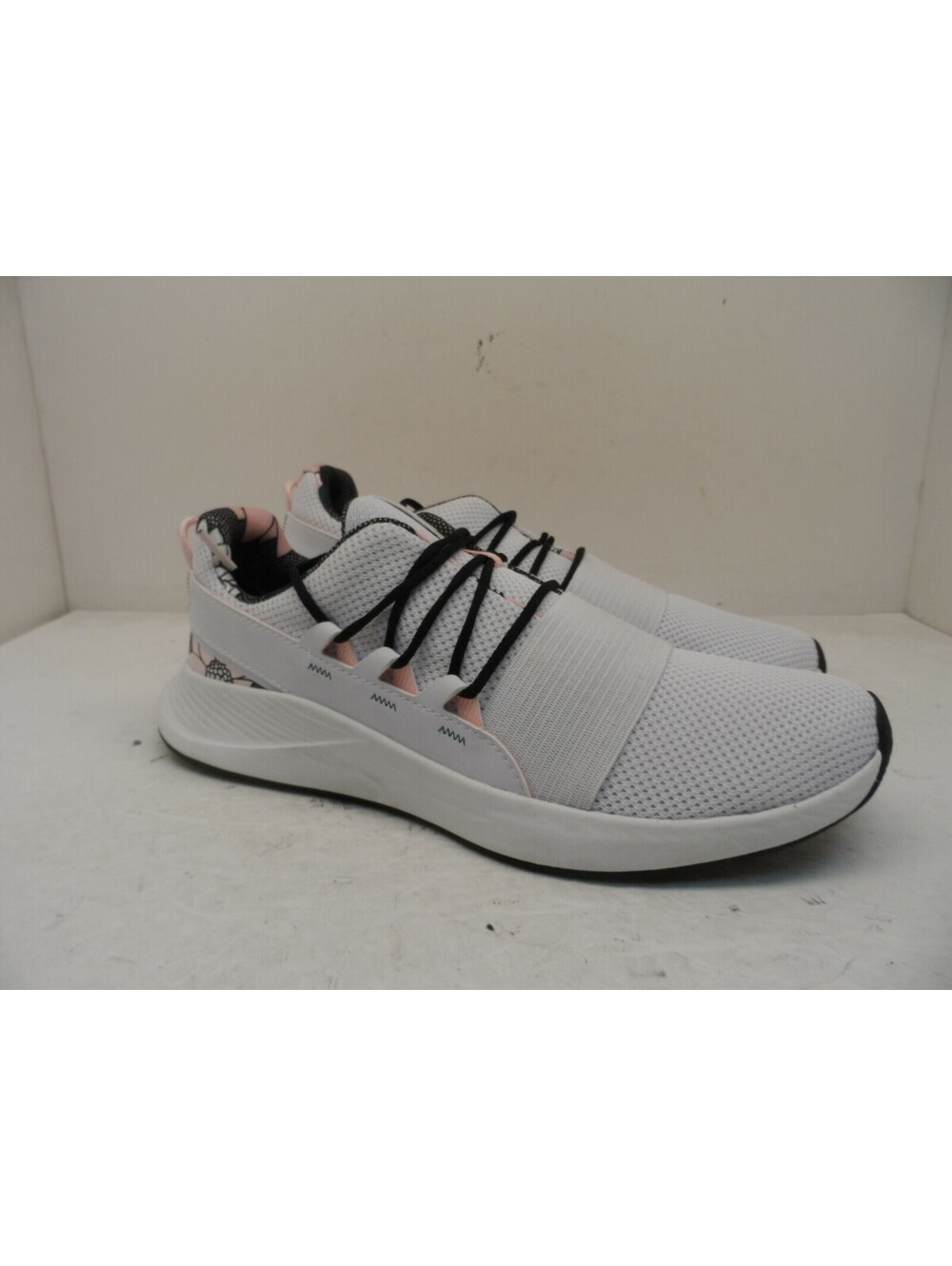 Under Armour Women's Charged Breathe Print Sportstyle Shoes White/Black 12M